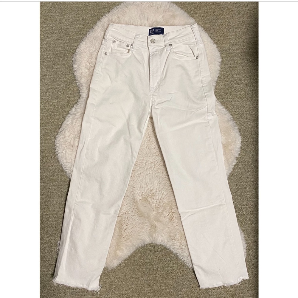GAP White Cropped Wide Straight Jeans